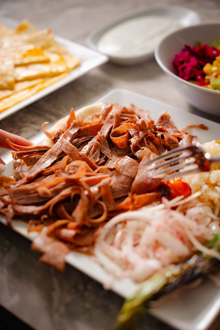 Beyazsaray kebap tabağı