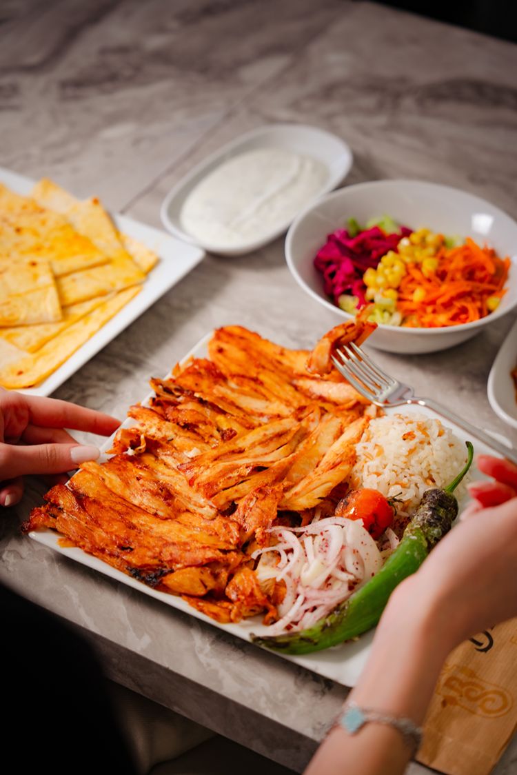 Beyazsaray kebap servisi