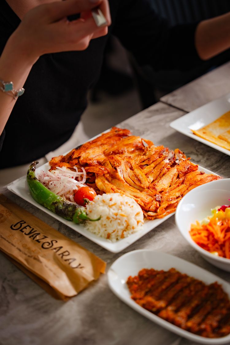 Beyazsaray kebap lezzeti